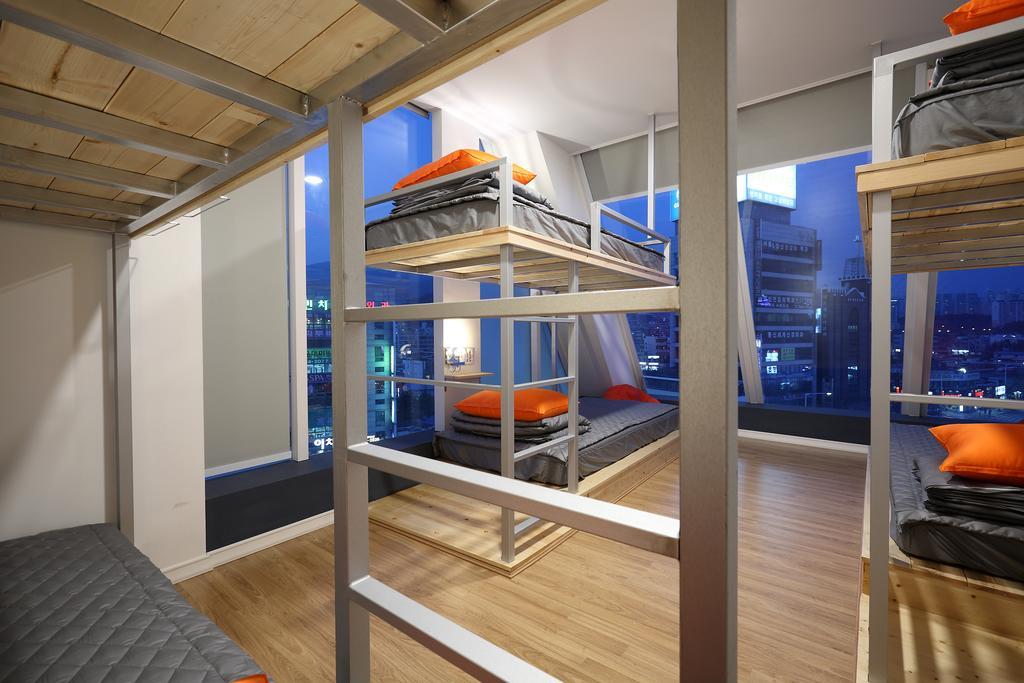 First Guesthouse Busan Room photo